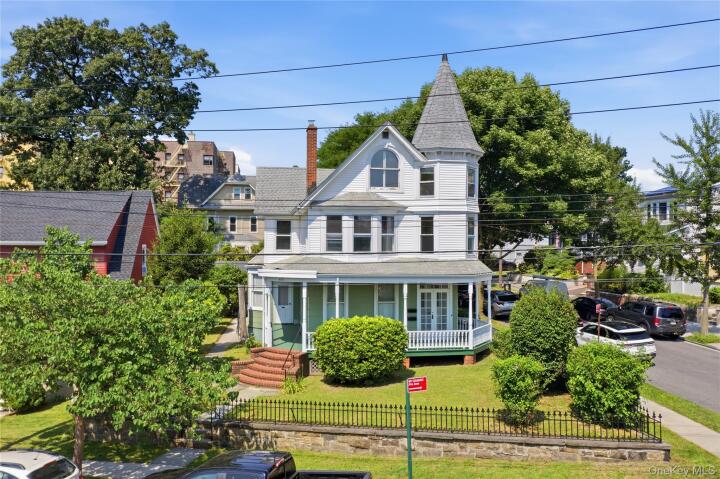 Property photo # 1