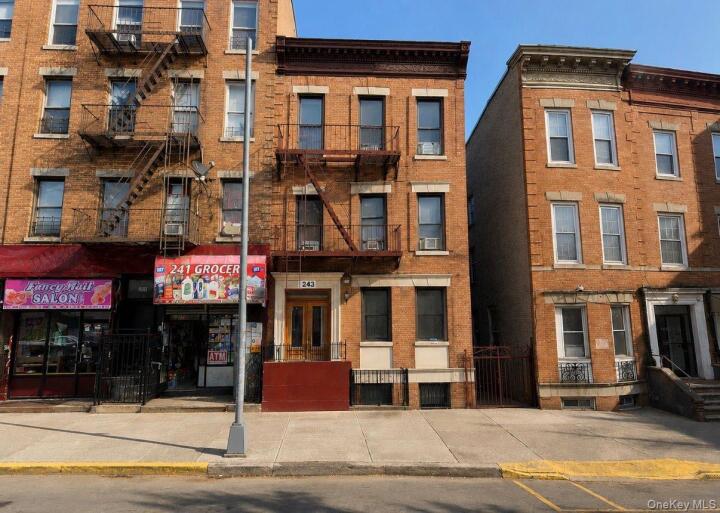 Property photo # 1