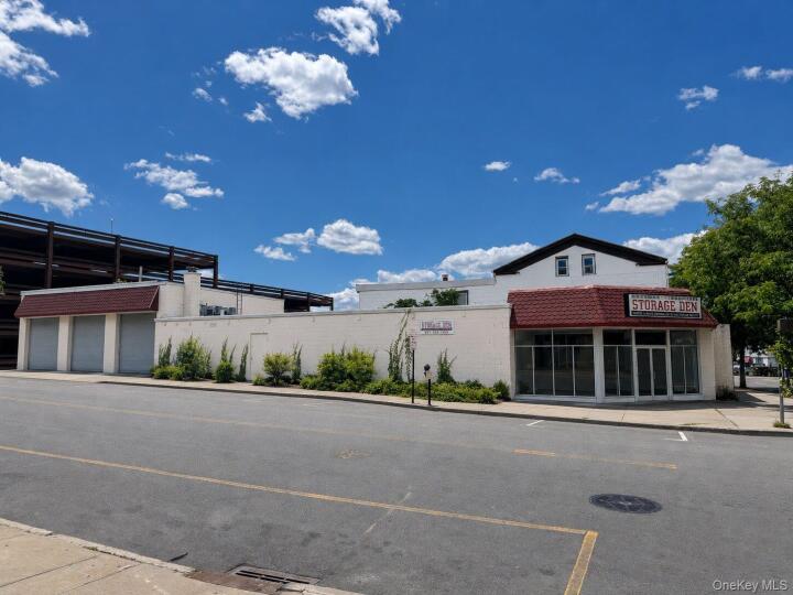 Property photo # 1