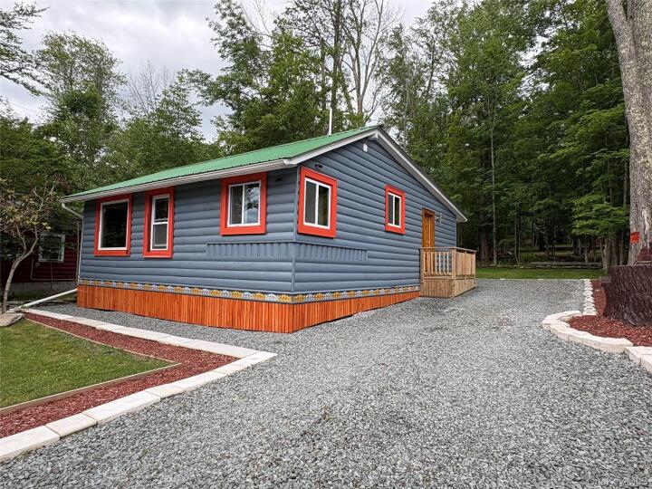 Property photo # 1