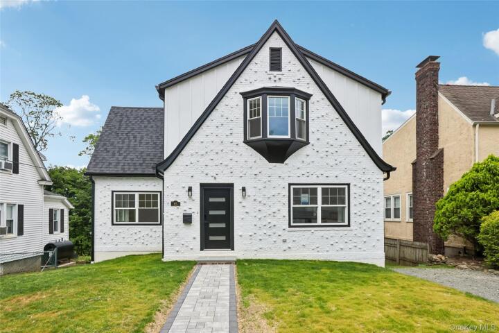 Property photo # 1