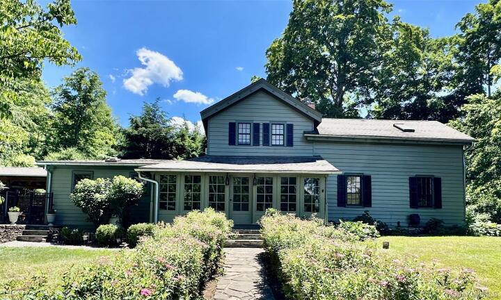 Property photo # 1