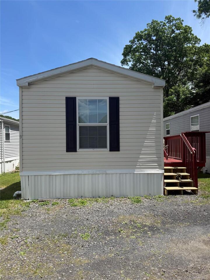Property photo # 1