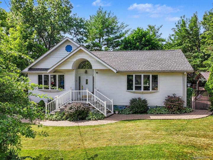 Property photo # 1