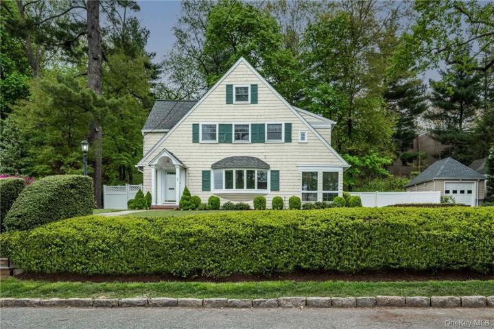 Property photo # 1