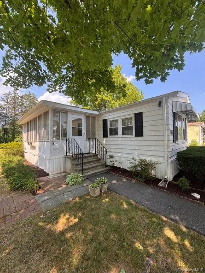 Property photo # 1
