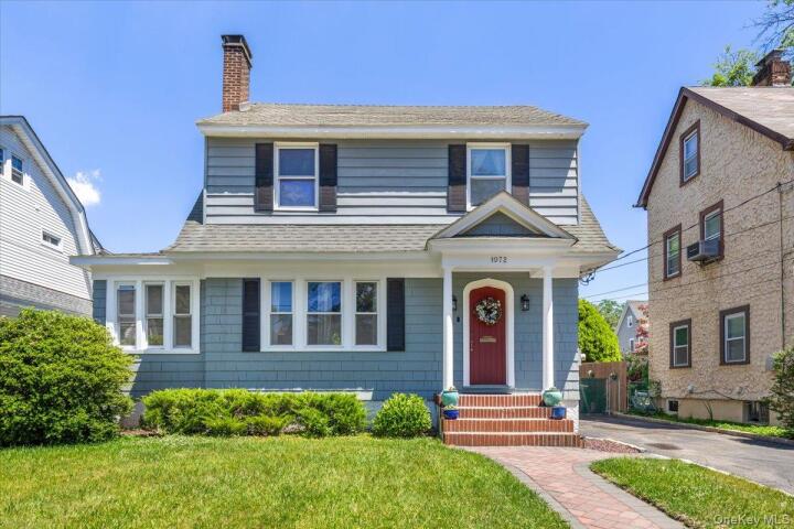 Property photo # 1