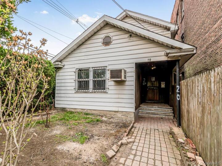 Property photo # 1