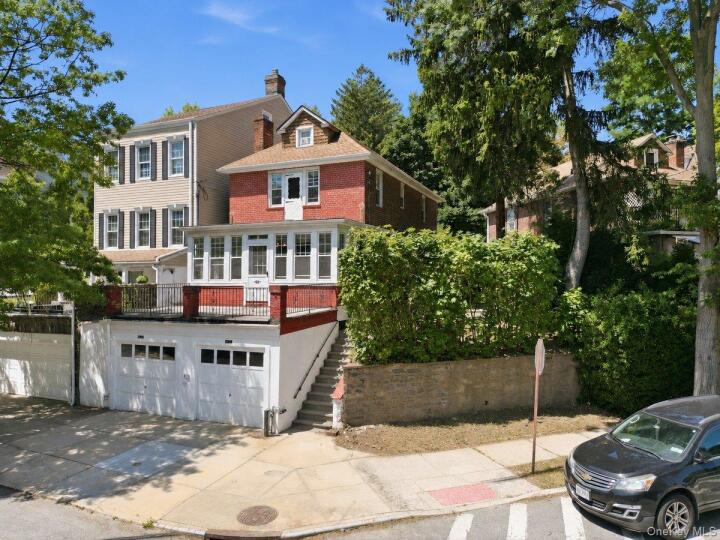 Property photo # 1