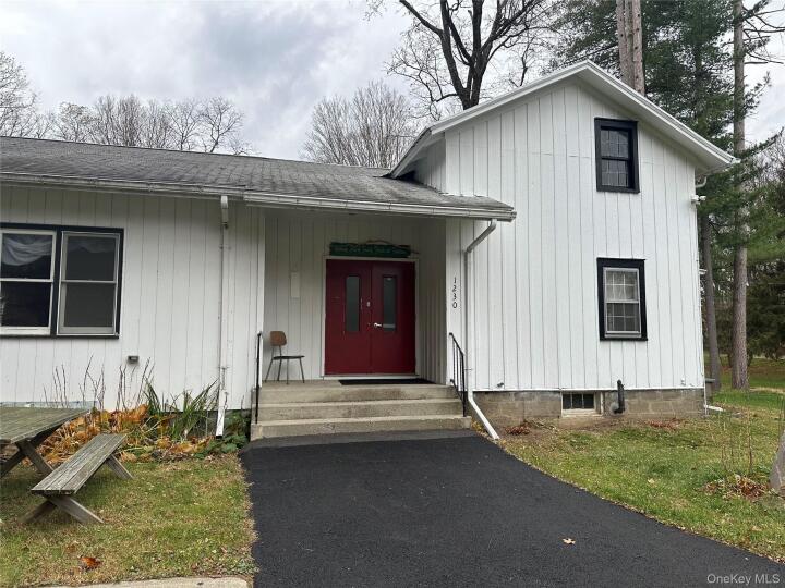 Property photo # 1
