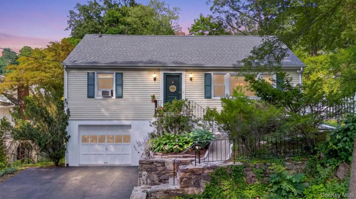 Property photo # 1