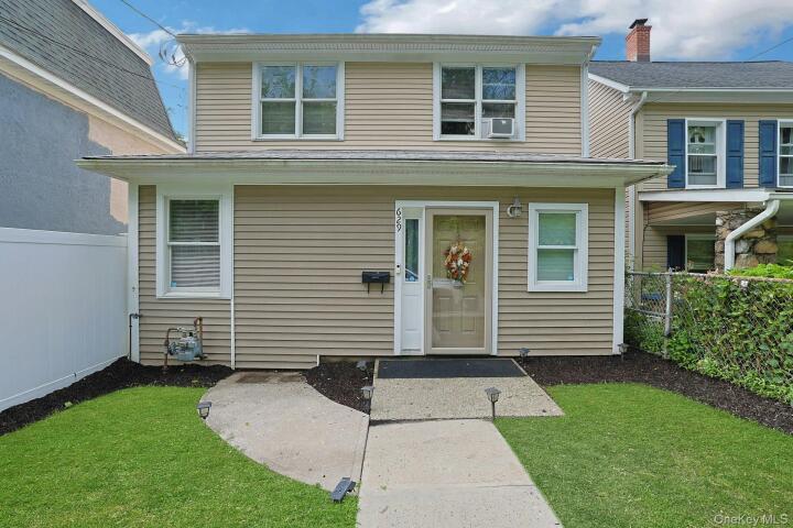 Property photo # 1