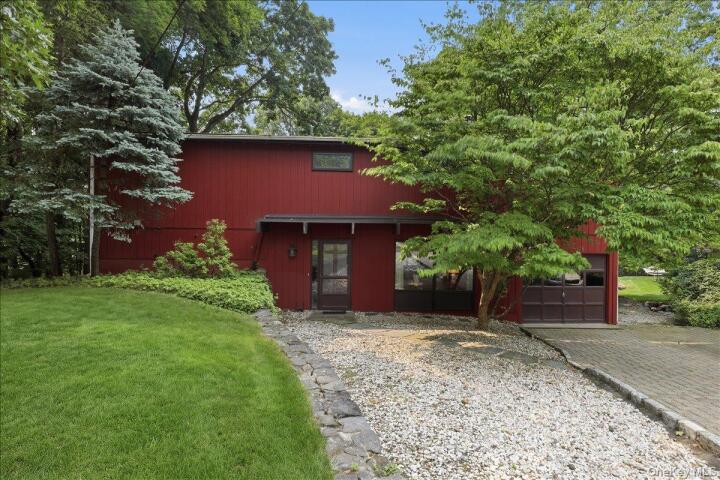 Property photo # 1
