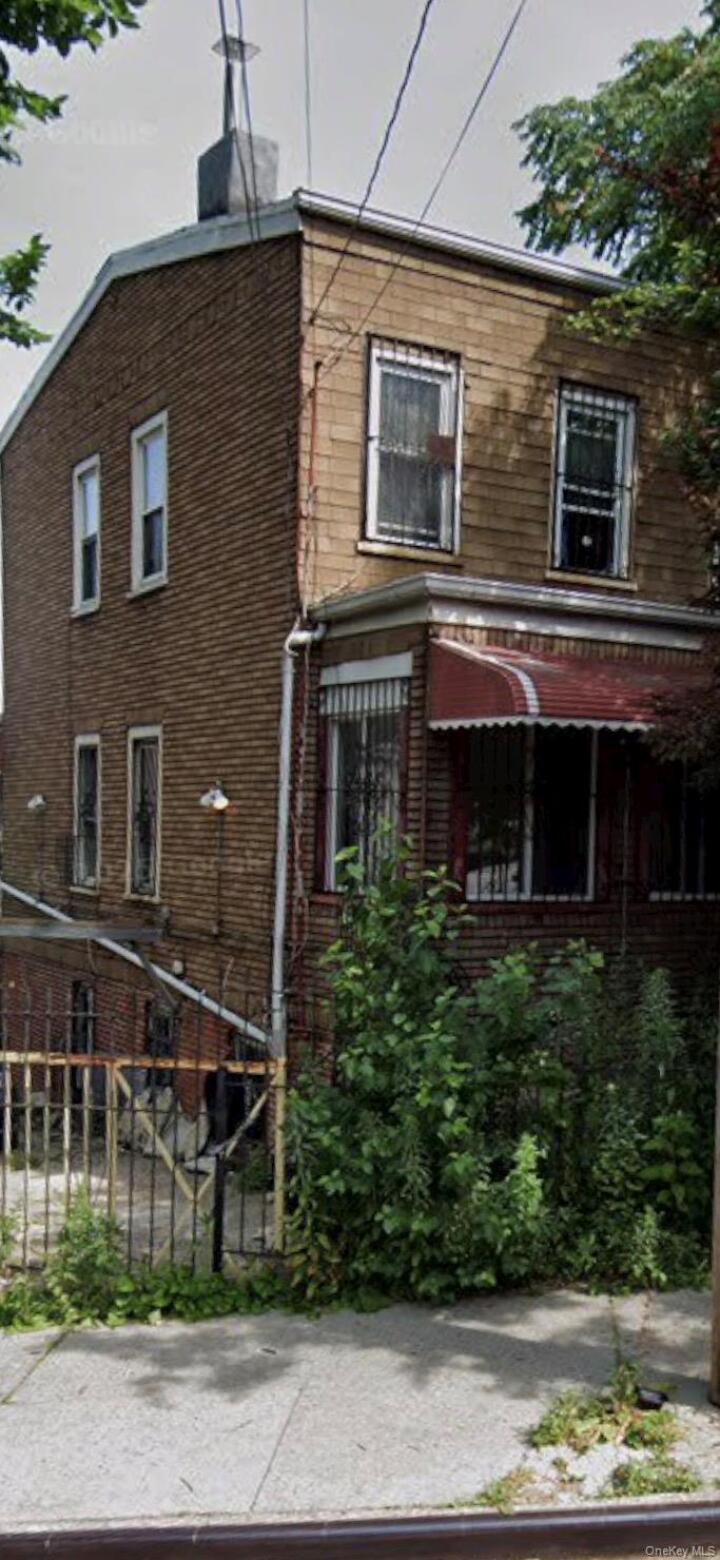 Property photo # 1