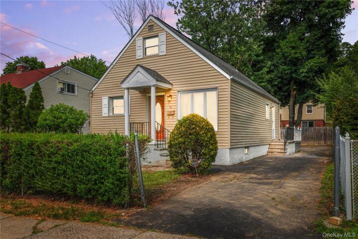 Property photo # 1