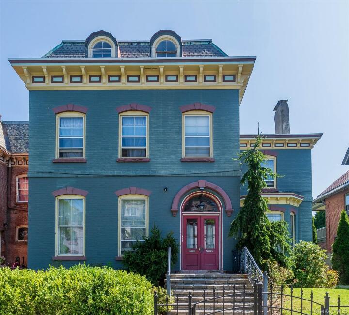 Property photo # 1