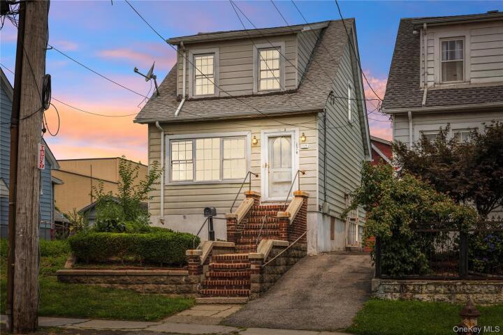 Property photo # 1