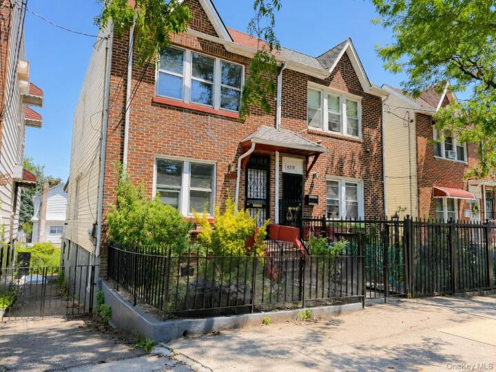 Property photo # 1