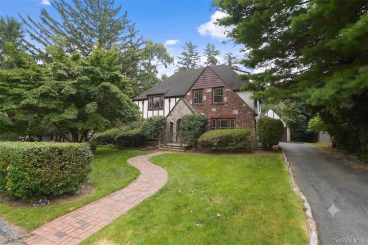 Property photo # 1