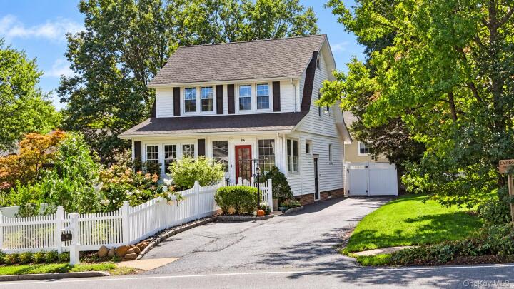 Property photo # 1