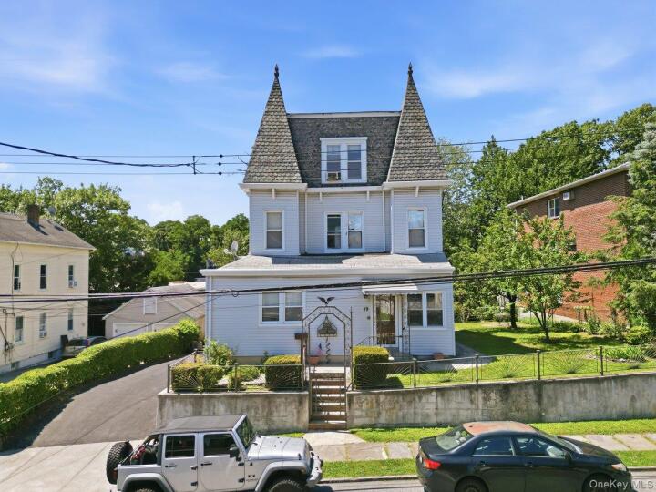 Property photo # 1