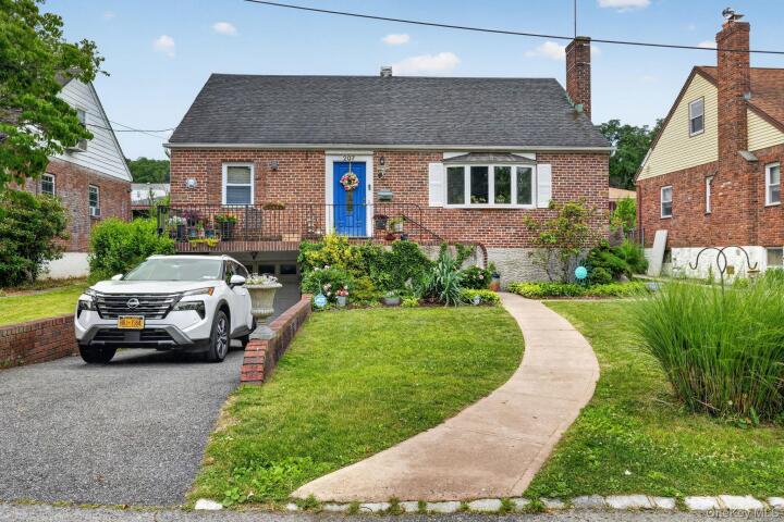 Property photo # 1