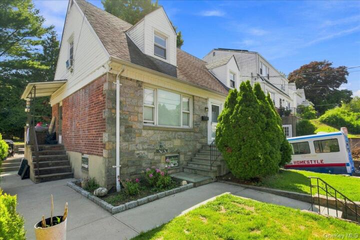 Property photo # 1