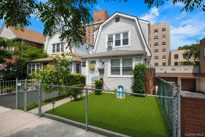 Property photo # 1