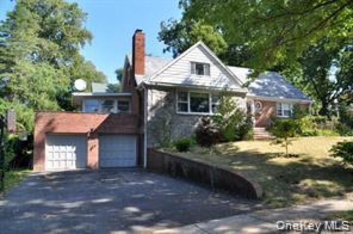 Property photo # 1