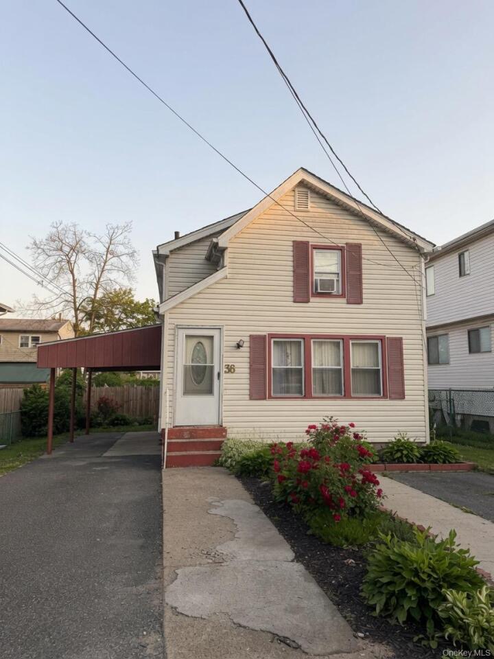Property photo # 1