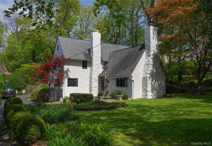 Property photo # 1