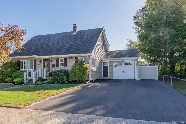 Property photo # 1