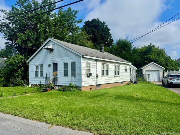 Property photo # 1