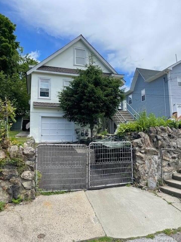 Property photo # 1