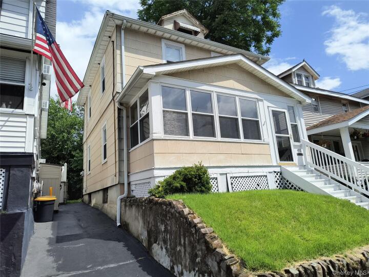 Property photo # 1