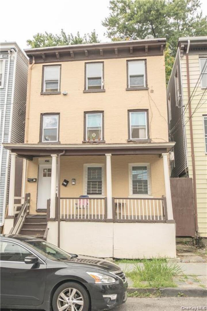 Property photo # 1
