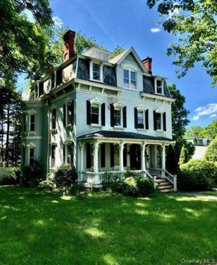 Property photo # 1