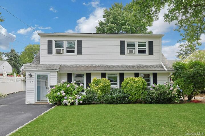 Property photo # 1