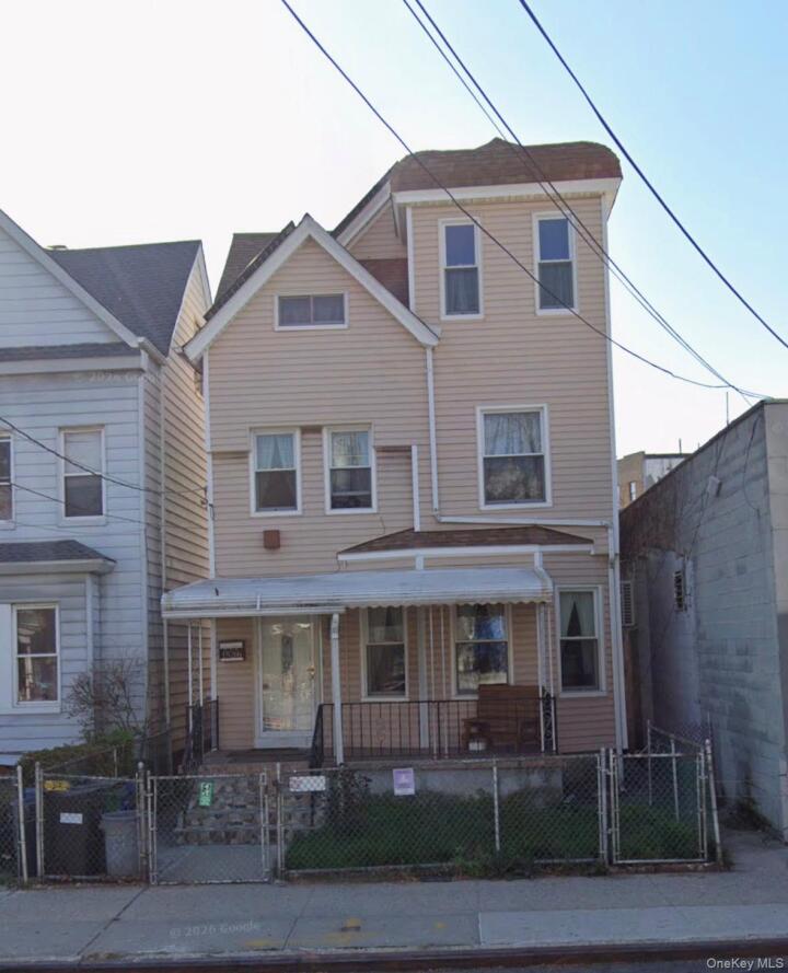 Property photo # 1
