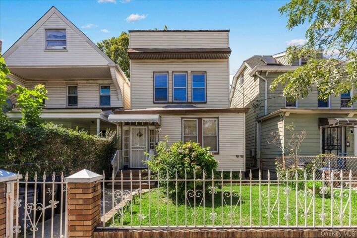 Property photo # 1
