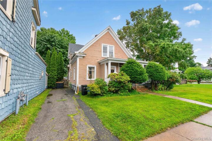 Property photo # 1