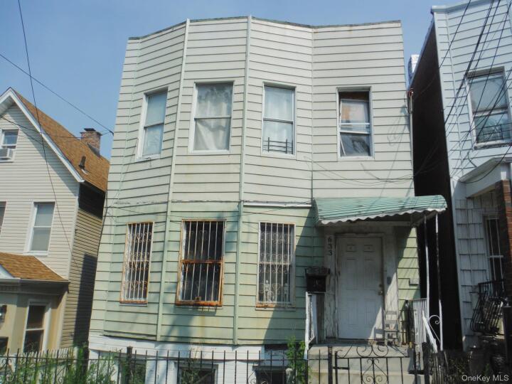Property photo # 1