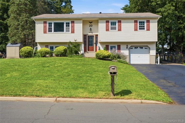 Property photo # 1