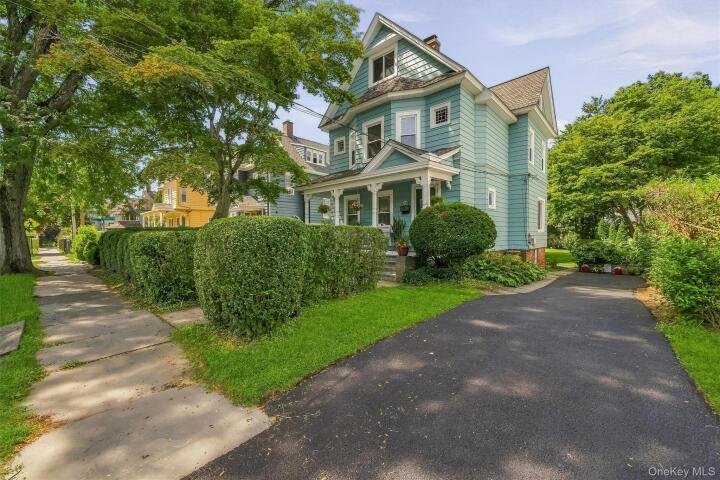 Property photo # 1