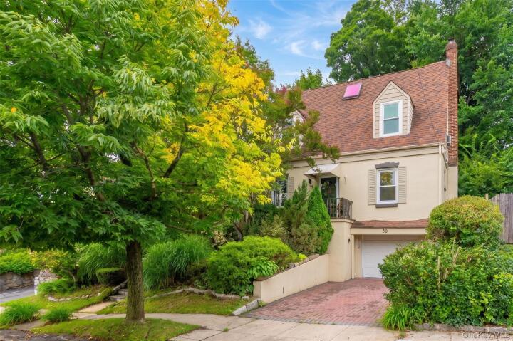 Property photo # 1