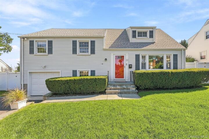 Property photo # 1