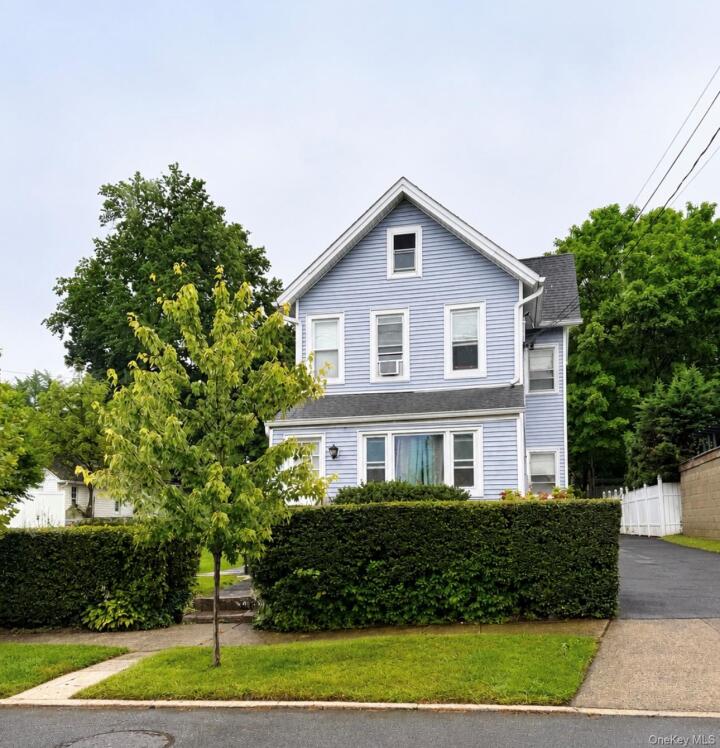 Property photo # 1
