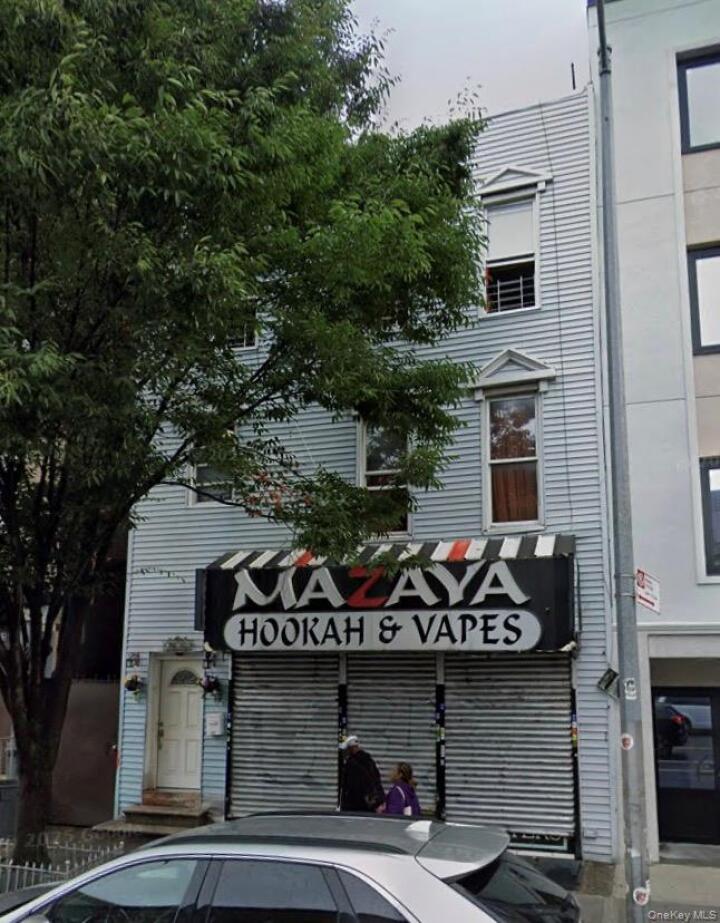 Property photo # 1