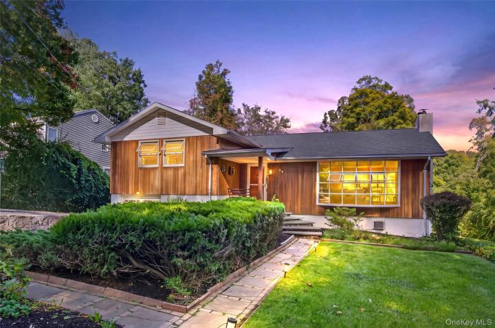 Property photo # 1