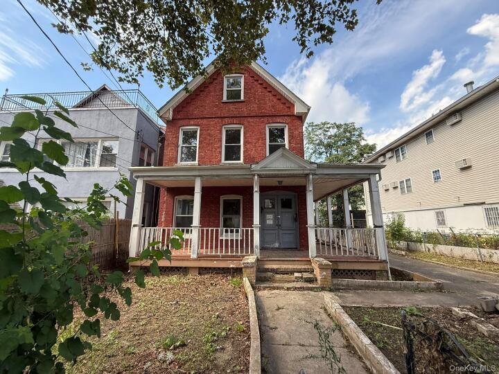 Property photo # 1